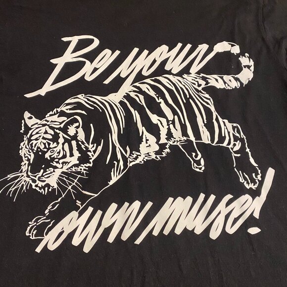 Dressed in Lala Be Your Own Muse Oversized Tiger Tee S/M - Picture 2 of 4